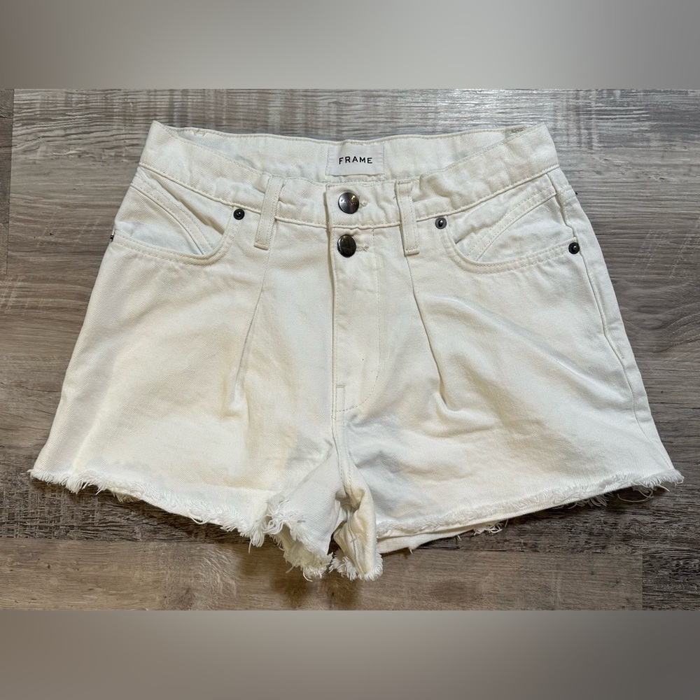 FRAME Women’s White Denim Shorts, Size 25, 2.5” inseam